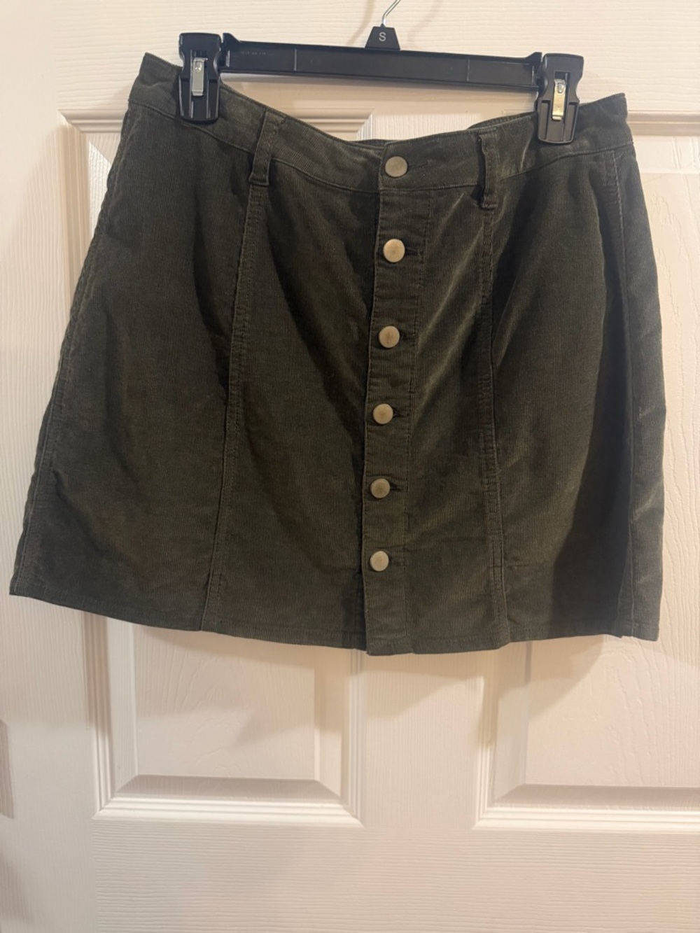 love, Fire Olive Green Button-Front Mini Skirt